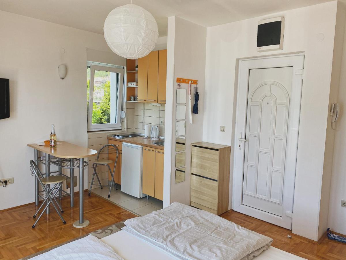 Apartments Bellevue - Otasevic Herceg Novi Dış mekan fotoğraf