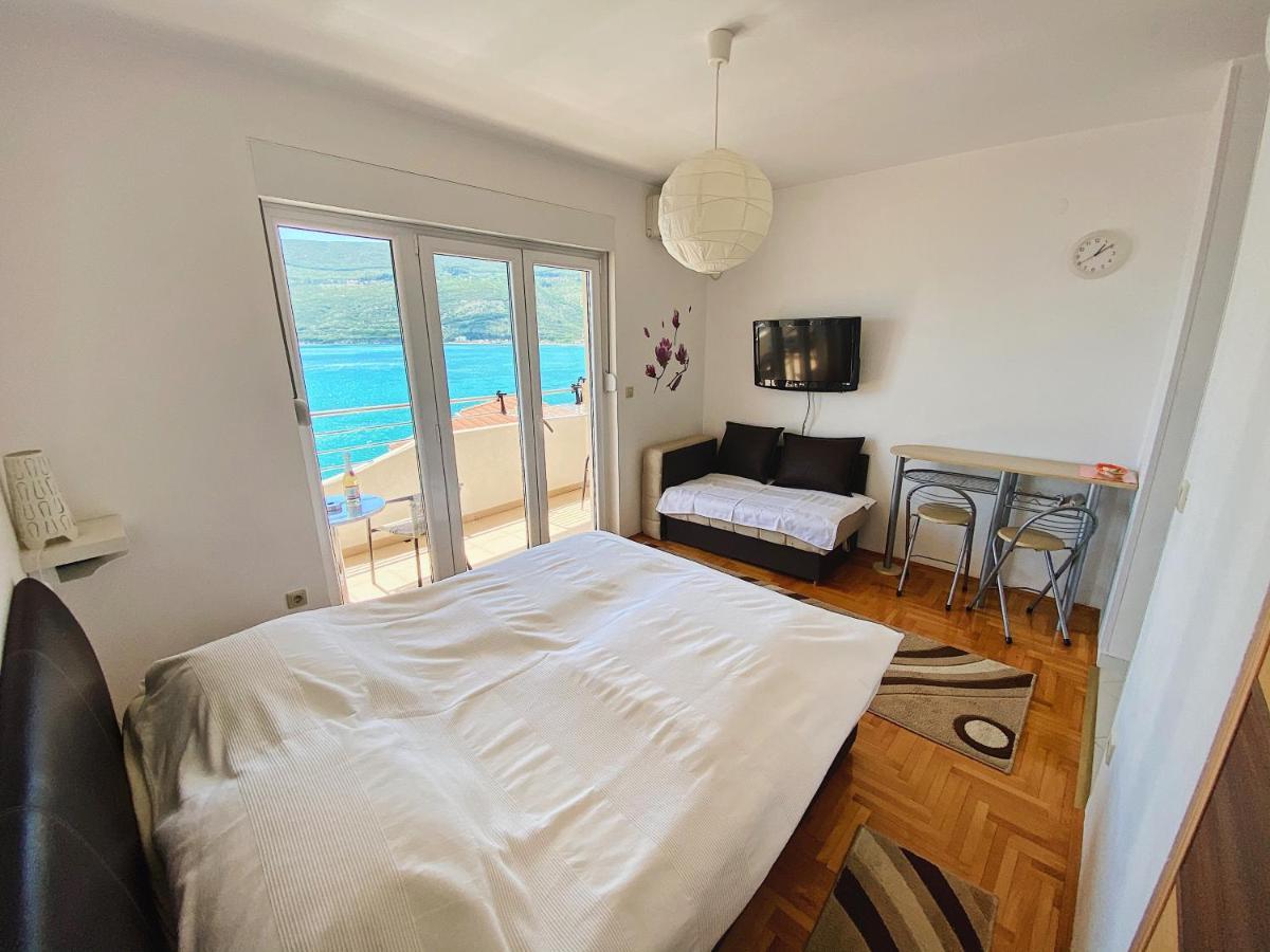 Apartments Bellevue - Otasevic Herceg Novi Dış mekan fotoğraf